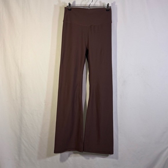 YPB Your Personal Best Abercrombie & Fitch SculptLUX Flared Yoga Pants - Picture 3 of 6